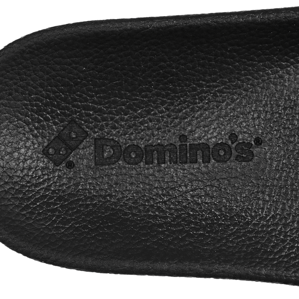 Domino's flip flops 3